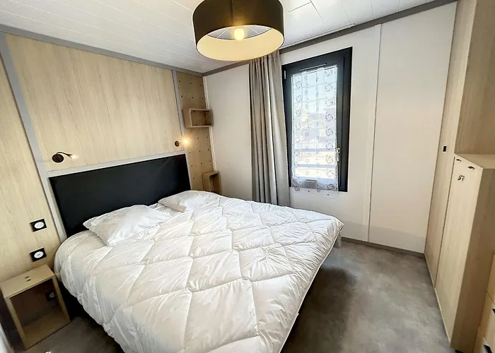 בקתה Cosy 4 Pers - Piscine Chauffee - Proche Et Commerces - Terrasse Et Jardin Prives - Fr-1-361-504